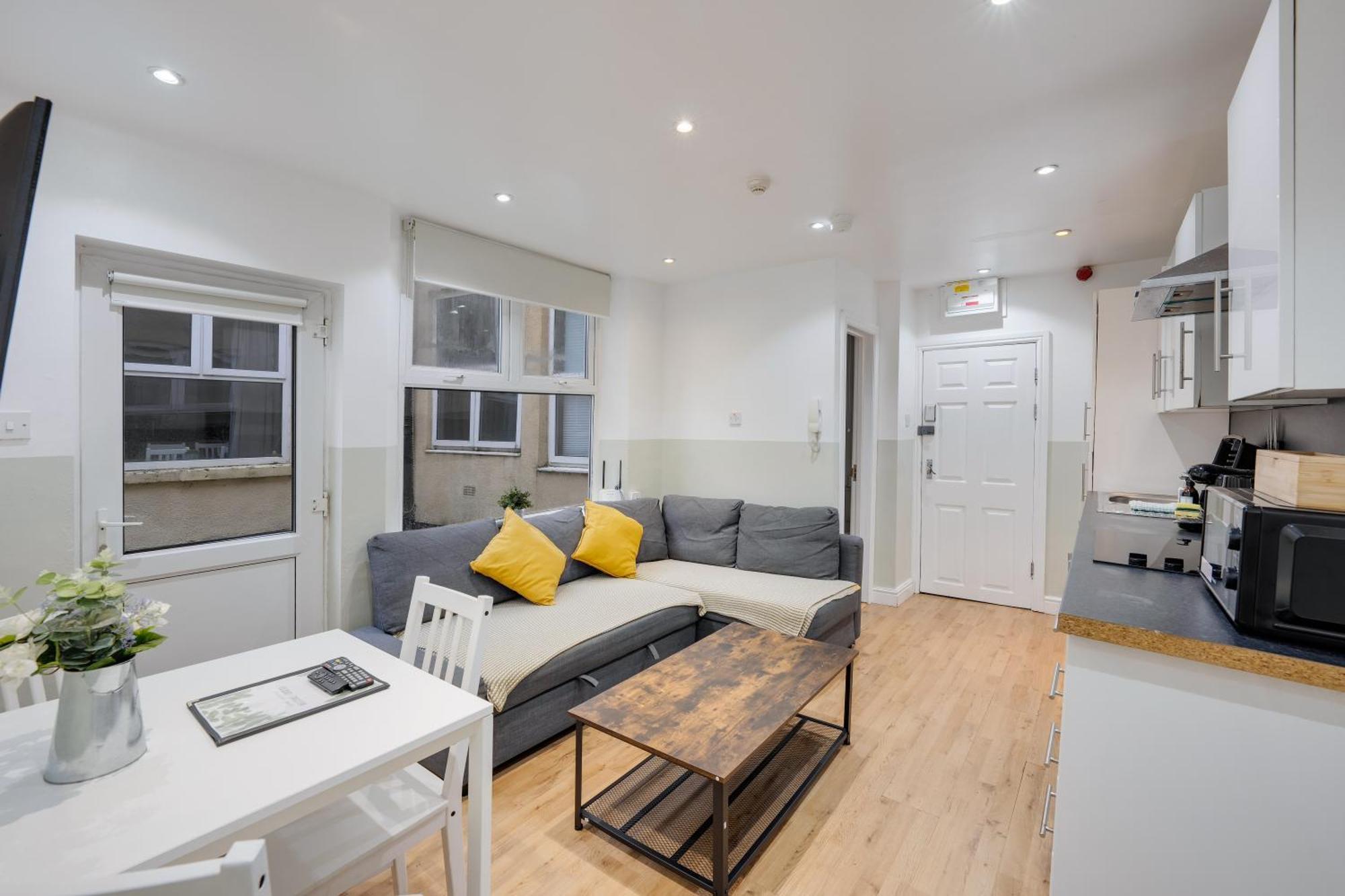 2 Bedroom Apartment For Up To 6 Nr Centre Cardiff Exterior photo