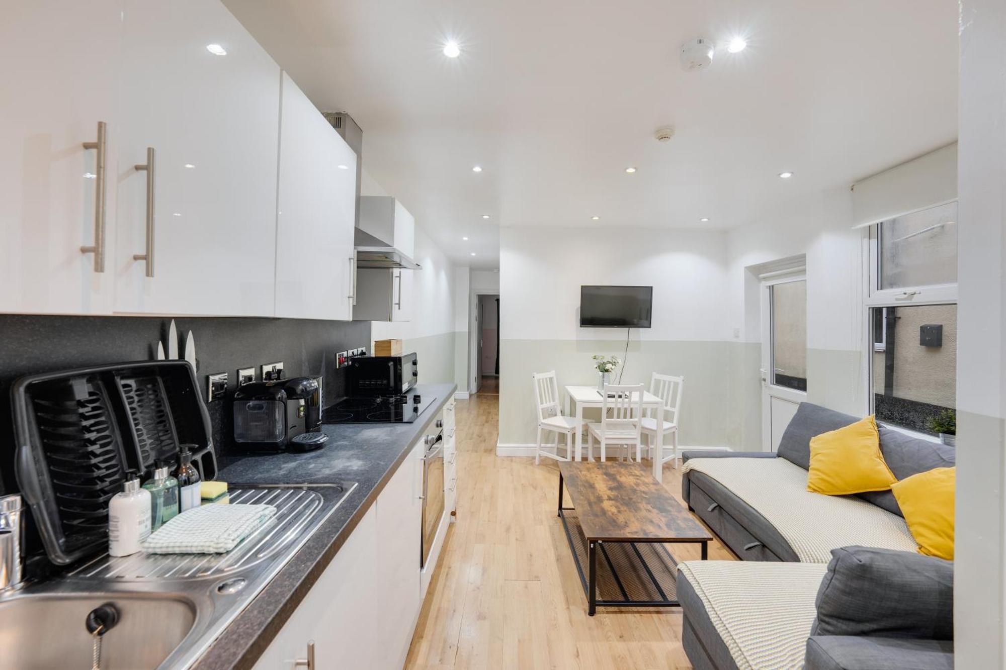 2 Bedroom Apartment For Up To 6 Nr Centre Cardiff Exterior photo